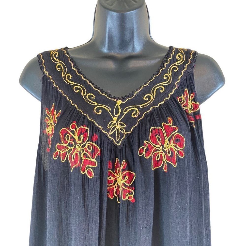 Embroidered Boho Tunic Tank-top - Picture 2 of 8